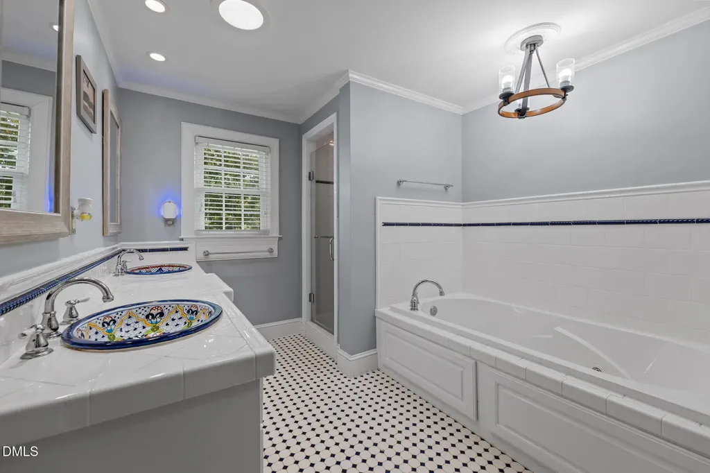 1822 Cherry Lane Haw River NC 27258