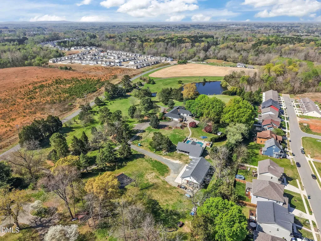 1822 Cherry Lane Haw River NC 27258