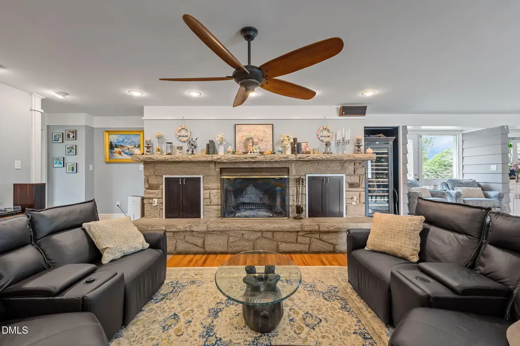 1822 Cherry Lane Haw River NC 27258