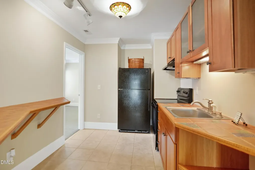 6121 Carlyle Drive Raleigh NC 27614