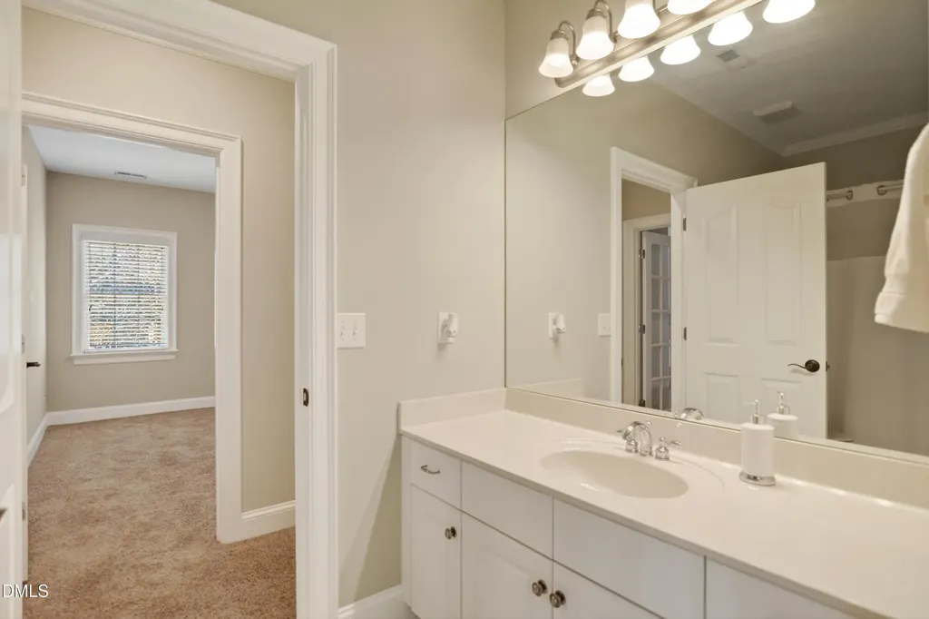 6121 Carlyle Drive Raleigh NC 27614