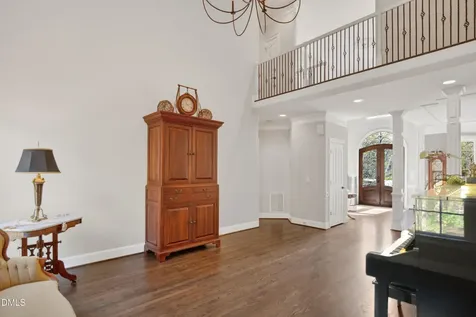 6121 Carlyle Drive Raleigh NC 27614