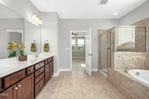 2204 Stillness Pond Lane Apex NC 27539