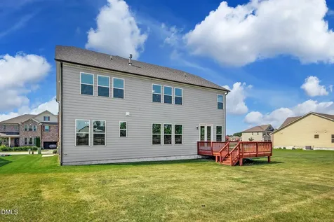 2204 Stillness Pond Lane Apex NC 27539