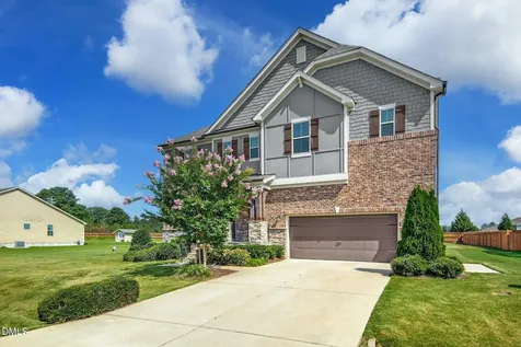 2204 Stillness Pond Lane Apex NC 27539