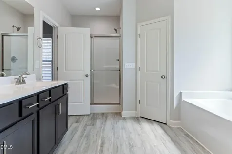 111 Sugarberry Spring Lake NC 28390