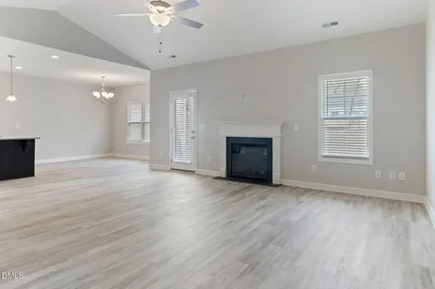 111 Sugarberry Spring Lake NC 28390