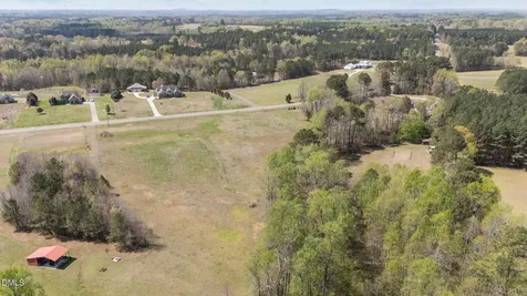 2983 Hallie Burnette Road Oxford NC 27565