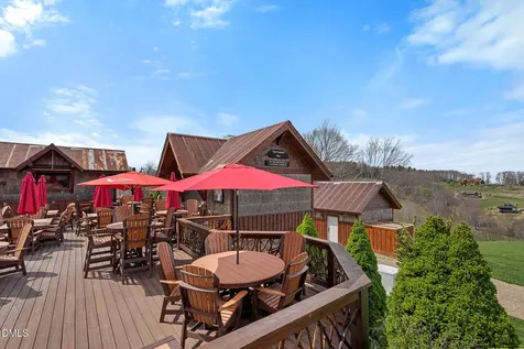 404 Silver Eagle Trail Banner Elk NC 28604
