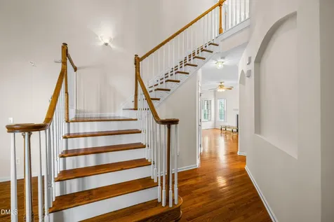 5801 Peacenest Drive Raleigh NC 27610
