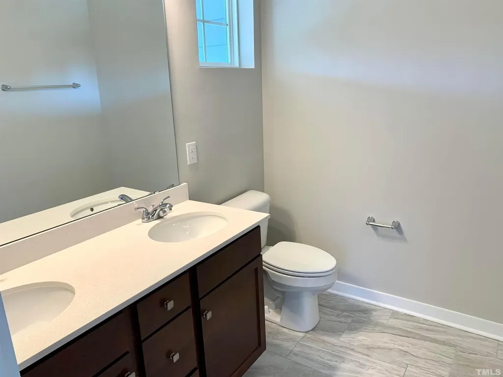 801 S Franklin Street Wake Forest NC 27587