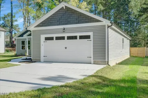 125 Davis Street Louisburg NC 27549