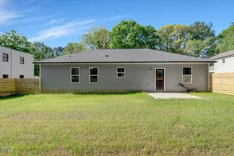 125 Davis Street Louisburg NC 27549