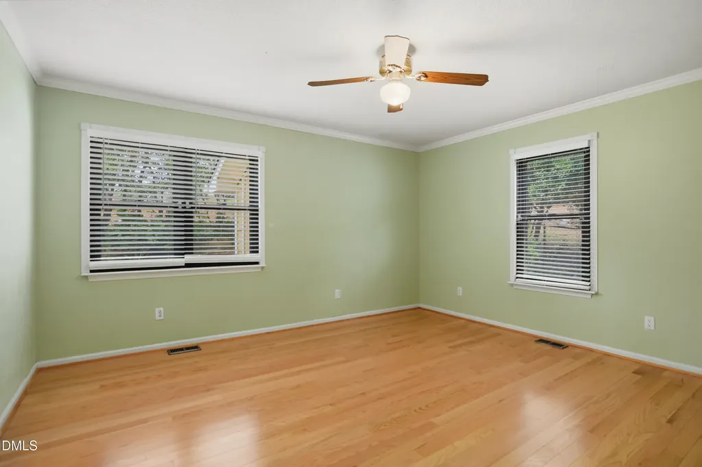 5609 Groomsbridge Court Raleigh NC 27612