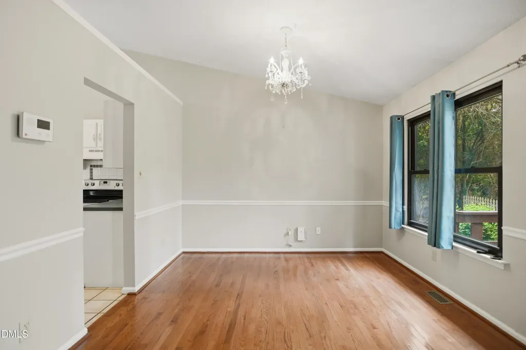5609 Groomsbridge Court Raleigh NC 27612