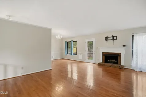 5609 Groomsbridge Court Raleigh NC 27612
