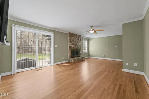 112 E Laramie Drive Mebane NC 27302