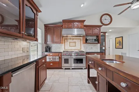 112 E Laramie Drive Mebane NC 27302