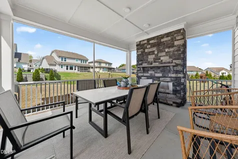 116 Sage Thrush Bend Holly Springs NC 27540