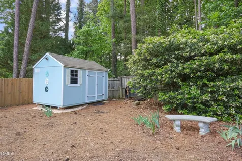 4221 Tolchester Place Raleigh NC 27613