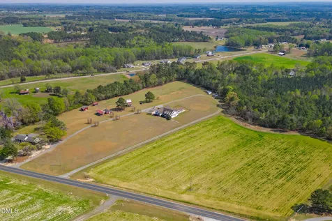 179 Rosser Pittman Road Broadway NC 27505