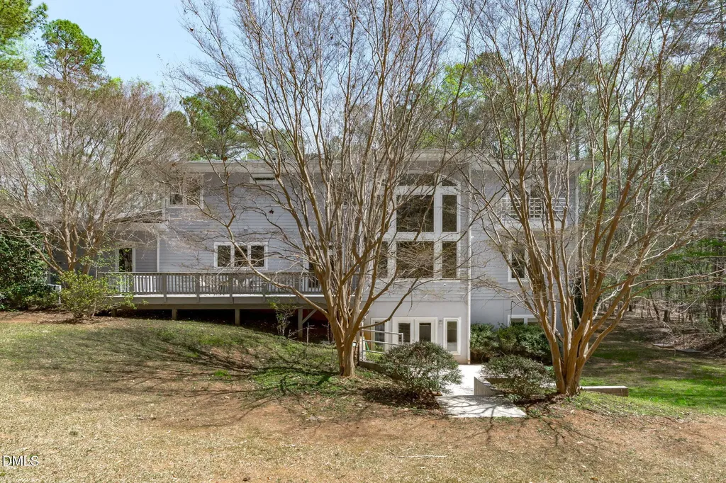 8607 Yorkshire Lane Chapel Hill NC 27516