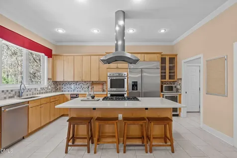 8607 Yorkshire Lane Chapel Hill NC 27516