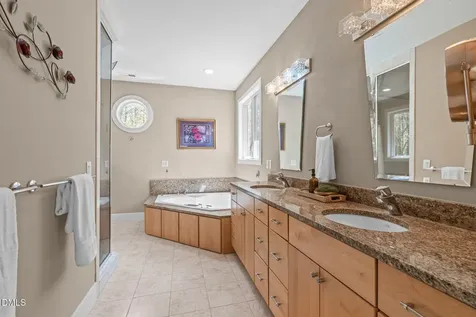 8607 Yorkshire Lane Chapel Hill NC 27516