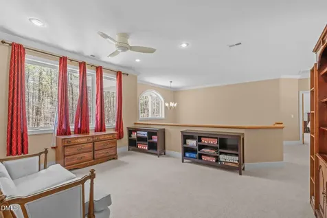 8607 Yorkshire Lane Chapel Hill NC 27516