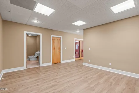 8607 Yorkshire Lane Chapel Hill NC 27516