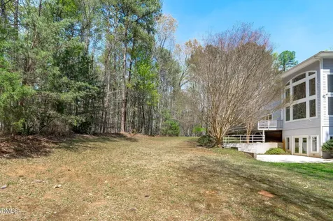 8607 Yorkshire Lane Chapel Hill NC 27516