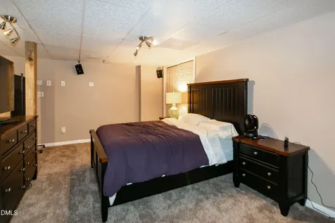 4664 White Oak Lane Hillsborough NC 27278