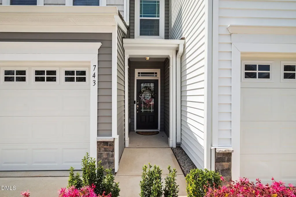743 Creekway Drive Fuquay Varina NC 27526