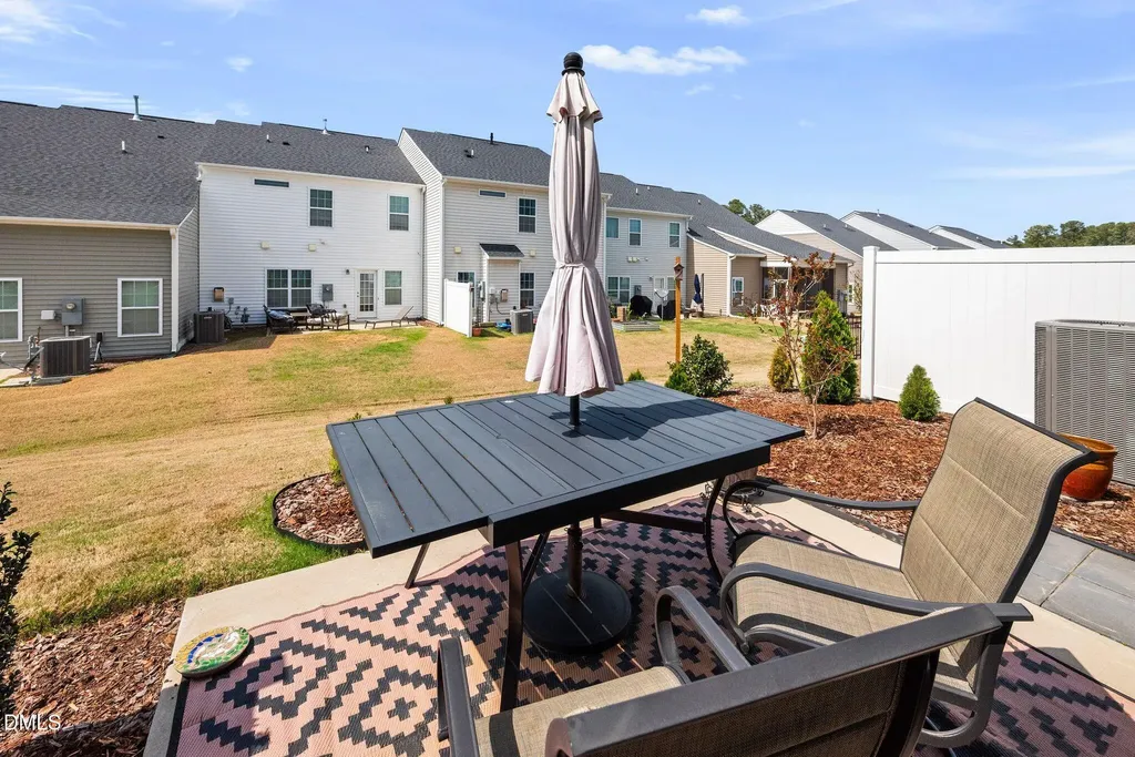 743 Creekway Drive Fuquay Varina NC 27526