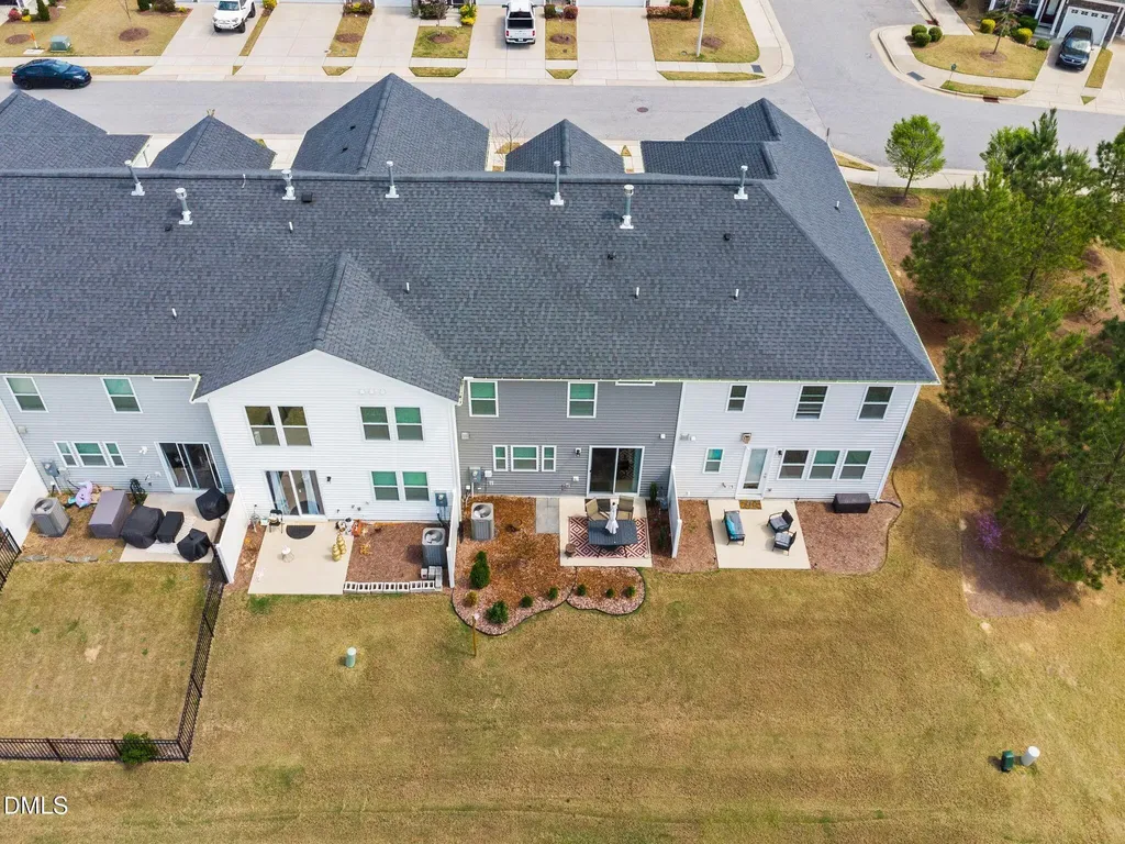 743 Creekway Drive Fuquay Varina NC 27526