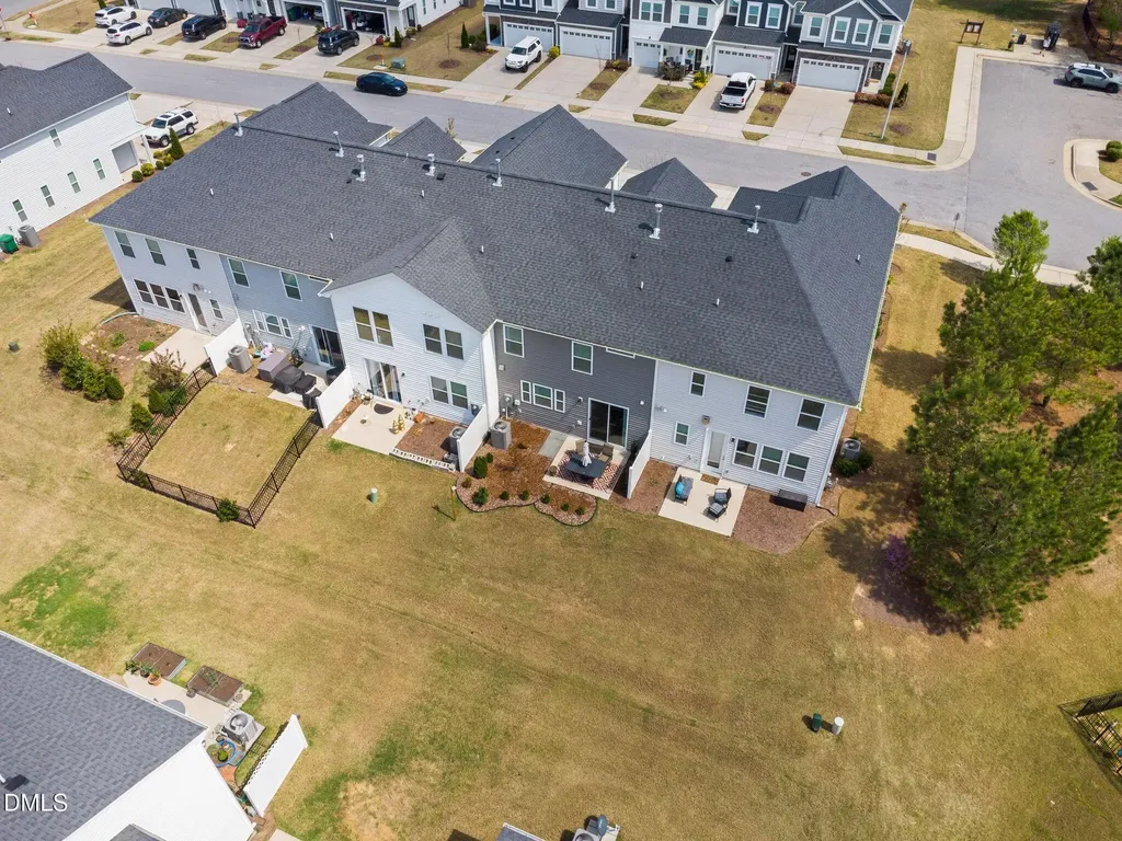743 Creekway Drive Fuquay Varina NC 27526