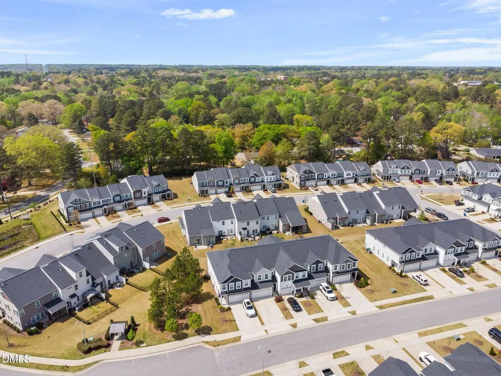 743 Creekway Drive Fuquay Varina NC 27526