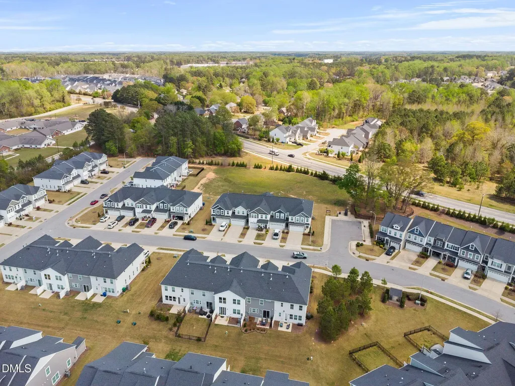 743 Creekway Drive Fuquay Varina NC 27526