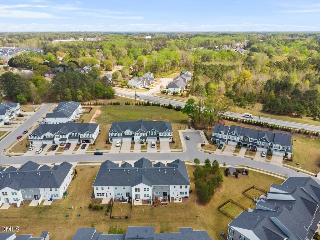 743 Creekway Drive Fuquay Varina NC 27526