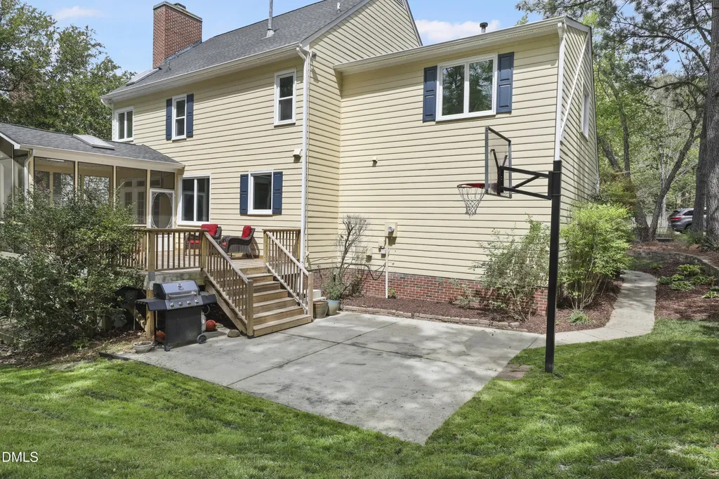 212 Cobble Ridge Drive Chapel Hill NC 27516