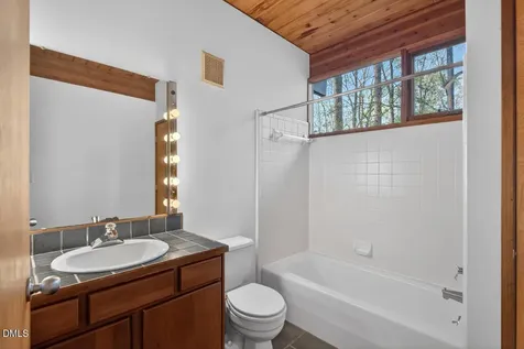 5811 Buck Quarter Road Hillsborough NC 27278