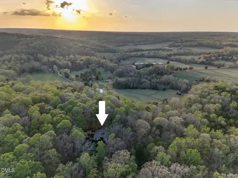 5811 Buck Quarter Road Hillsborough NC 27278