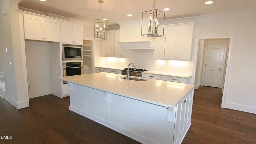 6508 Deerview Drive Raleigh NC 27606