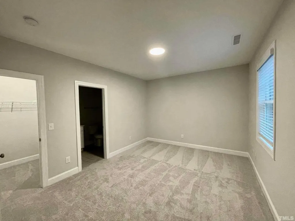 8425 Garnet Rose Lane Raleigh NC 27615
