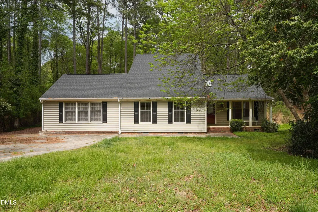 2514 Millwood Court Chapel Hill NC 27514