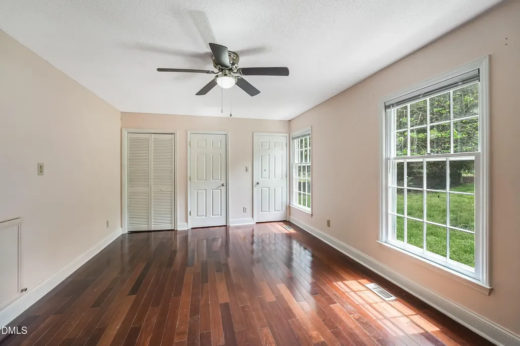 2514 Millwood Court Chapel Hill NC 27514