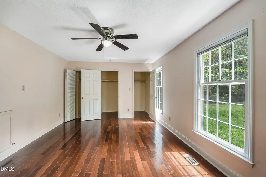 2514 Millwood Court Chapel Hill NC 27514