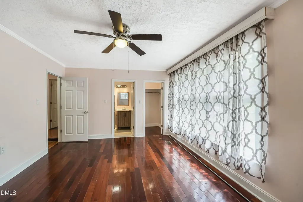 2514 Millwood Court Chapel Hill NC 27514