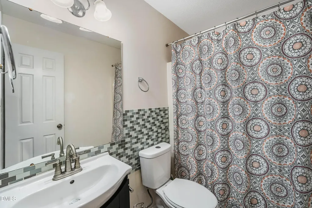 2514 Millwood Court Chapel Hill NC 27514