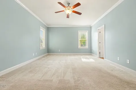 65 Oscar Wilde Way Youngsville NC 27596
